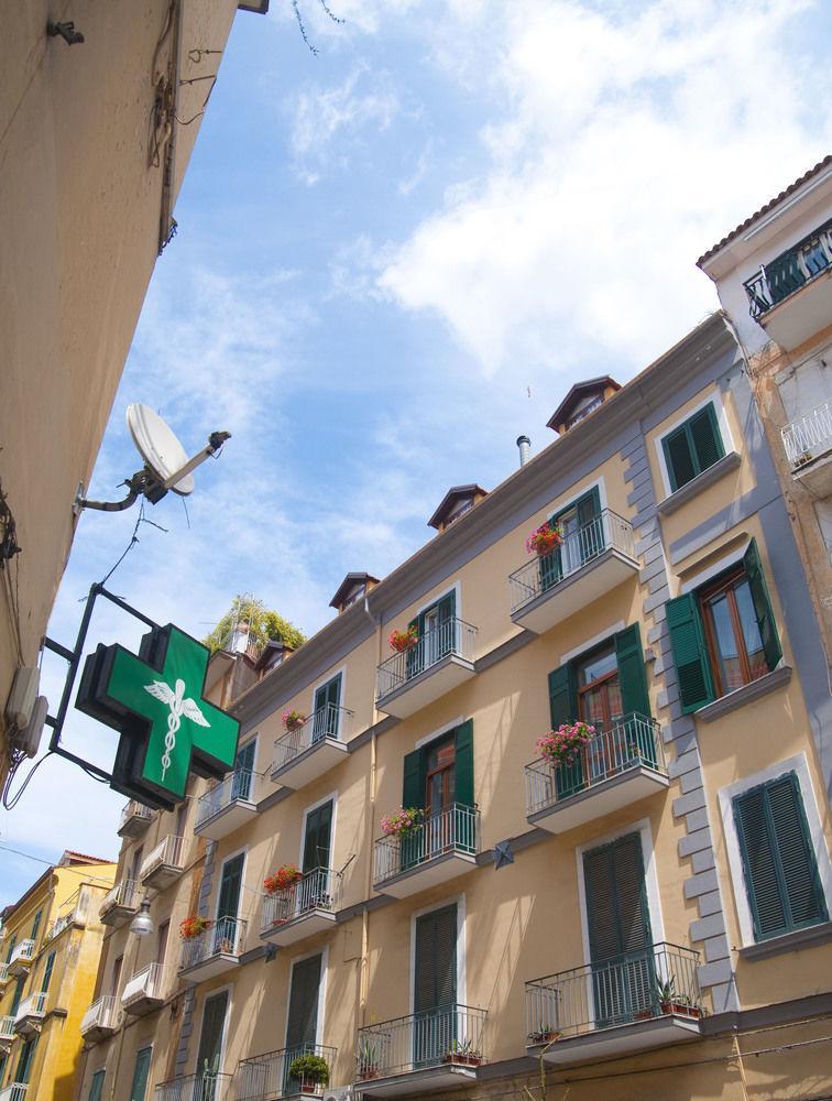 Tetto Fiorito Apartment Castellammare di Stabia Exterior photo